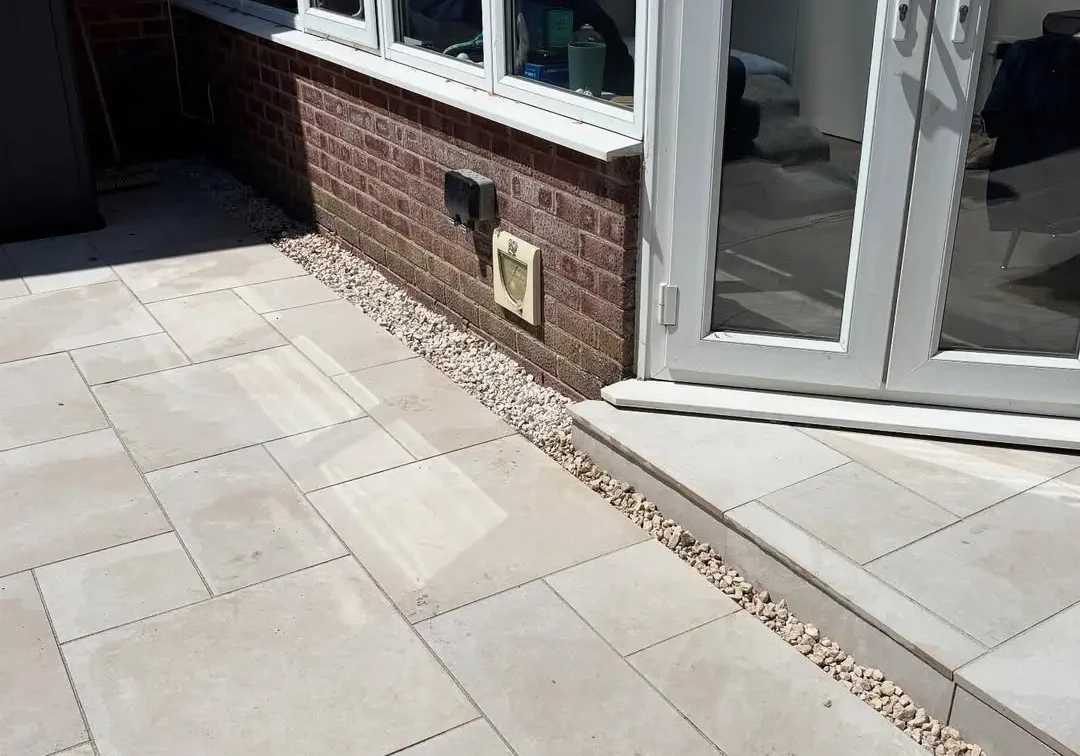 white-porcelain-patio-tiles-wimborne